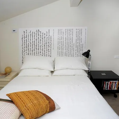 Cozy Nest Apartment *